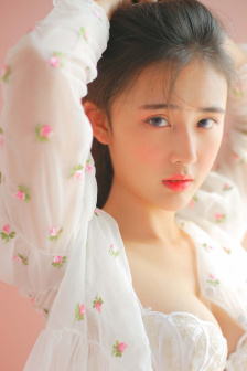 张文秋